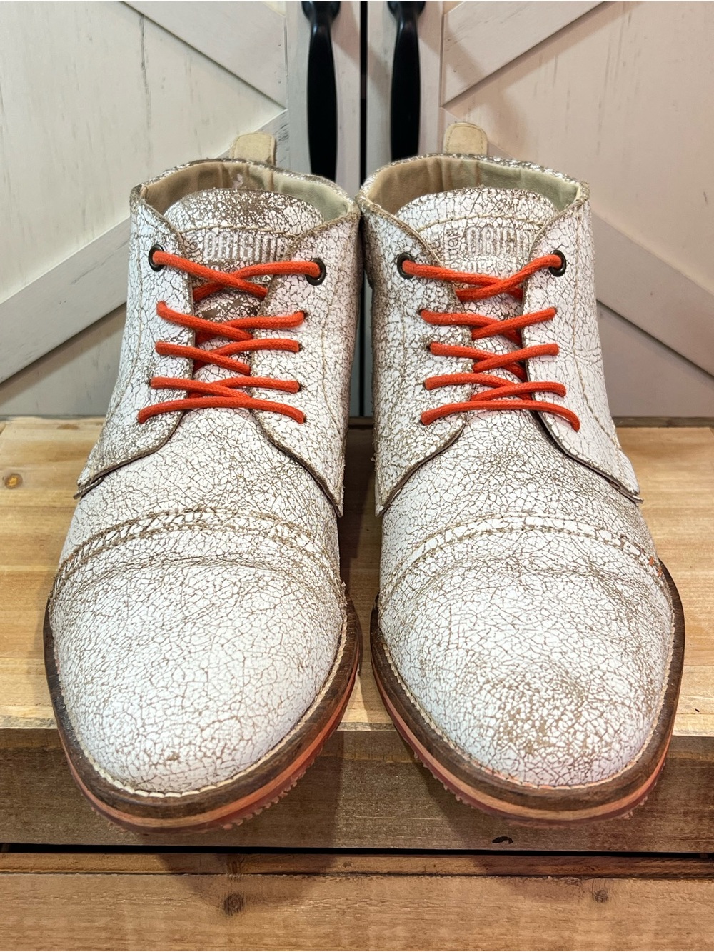 Steve Madden Men’s White Leather Crackle Chukka Boots Size 11 RARE - Picture 7 of 12